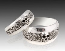 skull wedding ring