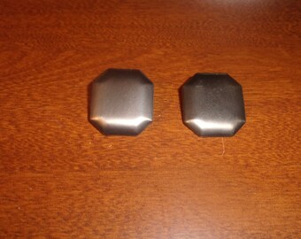 vintage clip on earrings brushed silver metal