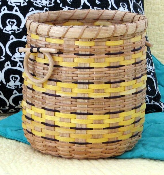 Items similar to Basket For Bumble Bee Lovers on Etsy