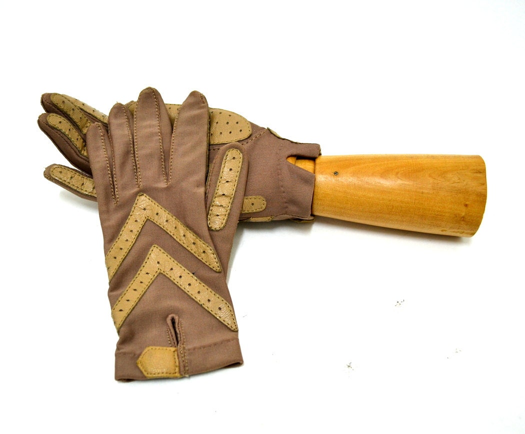 Vintage Tan Leather Gloves Vtg ISOTONER Aris Brown Nylon