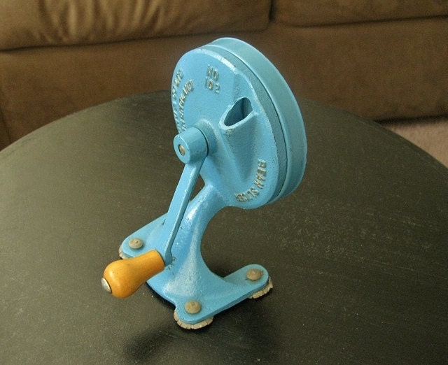 Antique Spong & Co. Cast Iron French Bean Slicer Made in