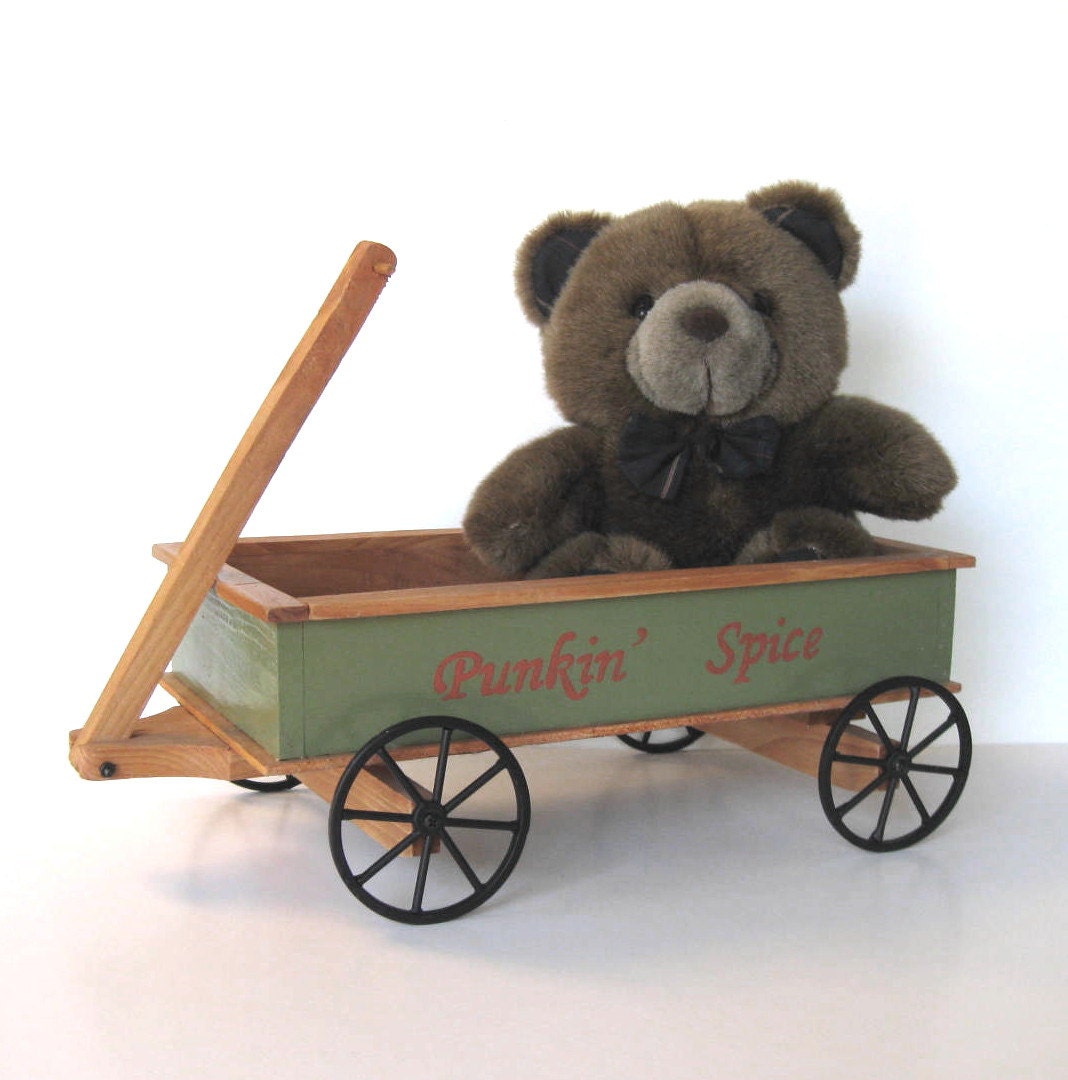 Vintage Wooden pull Wagon Toy Kids Home and Living Home