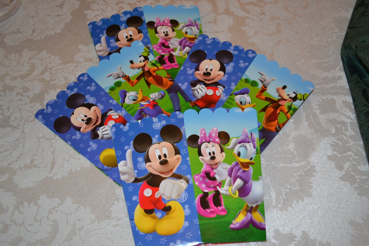 12 Disney Snack Boxes/Treat Boxes/Mickey/Minnie Mouse Treat