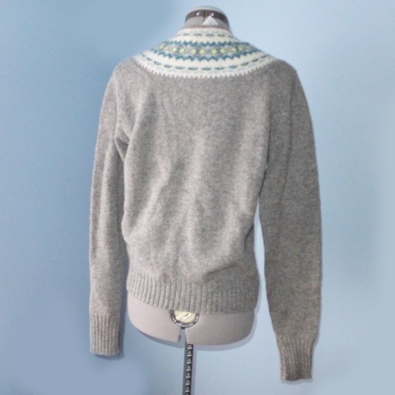 Vintage fair isle yoke gray / marled shetland wool sweater