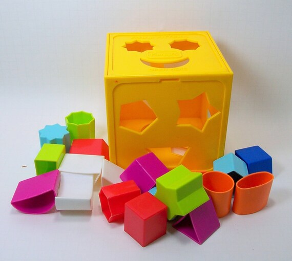Vintage Retro Shape Sorter Playskool Blocks. Plastic yellow