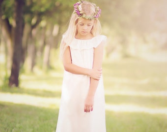 Girls White Ruffle Neck beach Dress flower girl dress size 6 months, 12 months, 18 months, 2t, 3t, 4t, 5t, 6 7 8 9 10 11/12