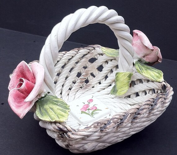 Vintage Capodimonte Italy Woven Glass Ceramic Basket with Pink