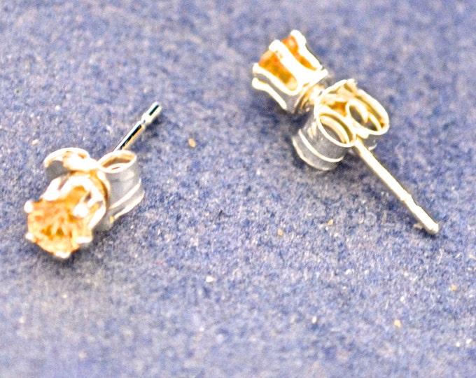 Yellow Sapphire Studs, Petite 3mm Round, Natural, Set in Sterling Silver E442