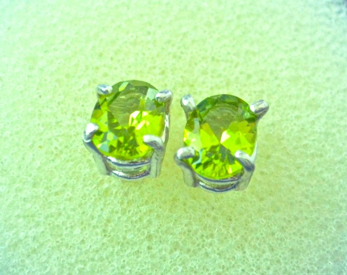 Peridot Stud Earrings, 7x5mm Oval, Natural, set in Sterling E25