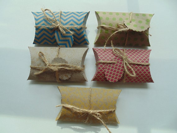 Items similar to Set of 5 Craft Small Pillow Boxes, Gift Boxes on Etsy