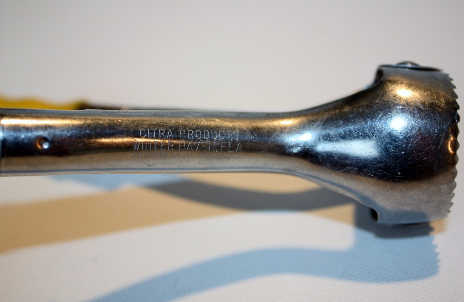 Vintage Grapefruit Corer Yellow Wood Handle Citra Products