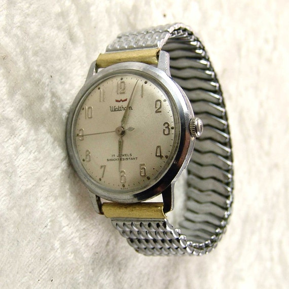 Vintage Waltham Mens 17 Jewel Wrist Watch Stretch Band Runs E2444