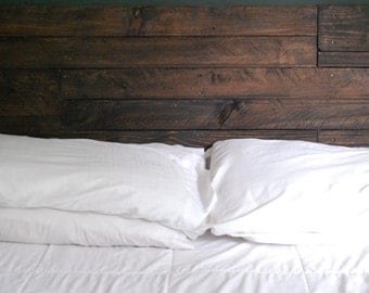 Industrial and Elegant Reclaimed Wood Headboard/ Espresso (King)