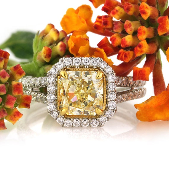 2.24ct Fancy Yellow Radiant Cut Diamond Engagement Anniversary Ring