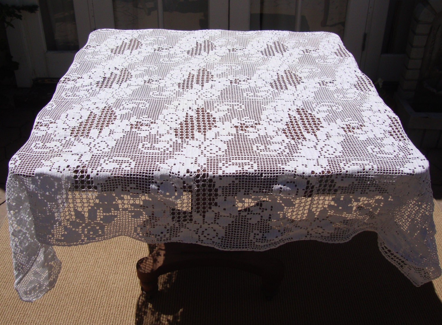 Crochet Tablecloth Irish Crochet Scrolling Roses by RamblinRanch