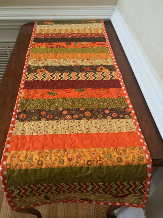 Fall table runner, quilted table runner, Autumn table runner, Fall colors, Fall decor, Autumn decor