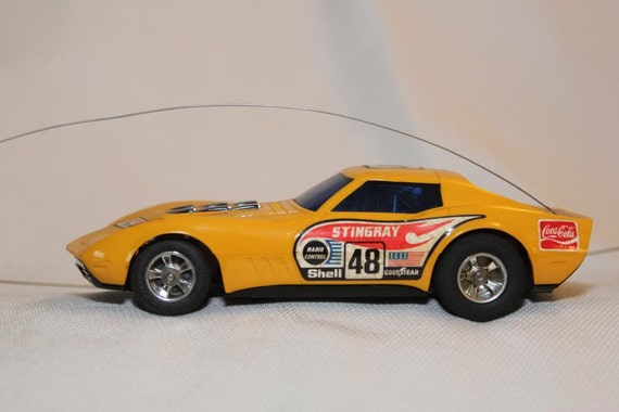 CORVETTE STINGRAY Vintage 1980s TAIYO rc Radio Control Battery Operated ...