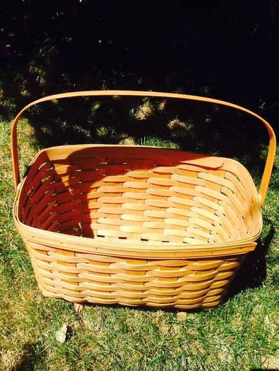 Vintage Gerald E Henn basket by Atailoredhome89 on Etsy