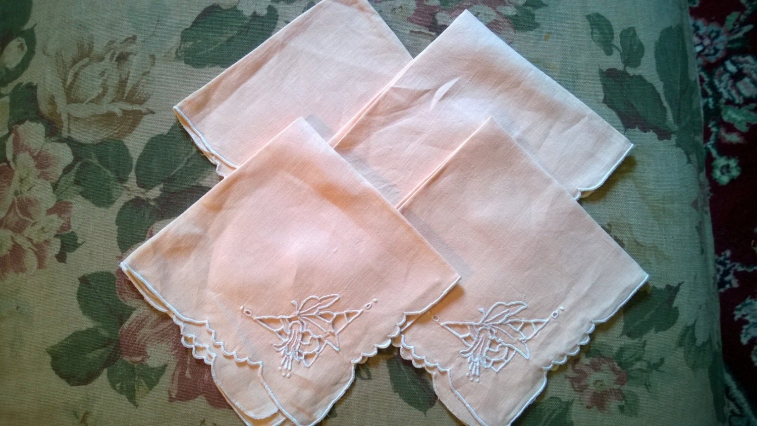 Linen Napkins Set of 4 Apricot/ Peach color with Floral
