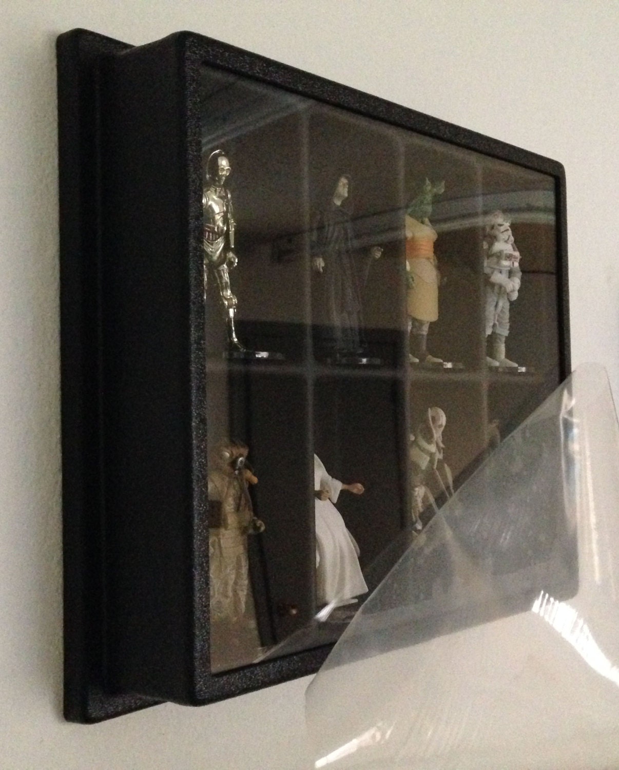  Action  Figure  Display  Case with Dust Cover and wall mount Star