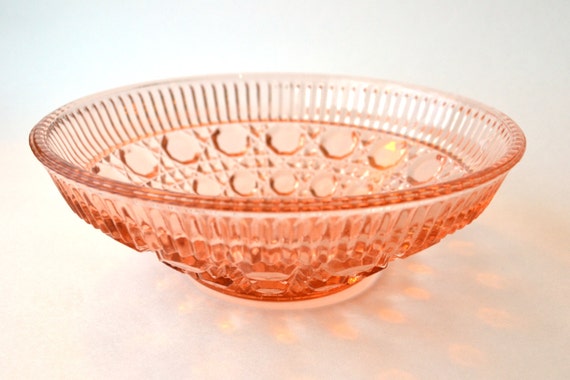 Vintage 1930s Pink Depression Glass Bowl Shabby Cottage Chic