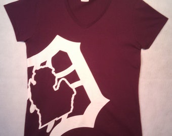 Women's Detroit Michigan V neck Tee