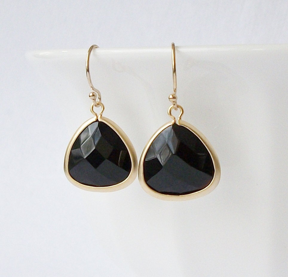 Black Crystal Drop Earrings by PeriniDesigns on Etsy
