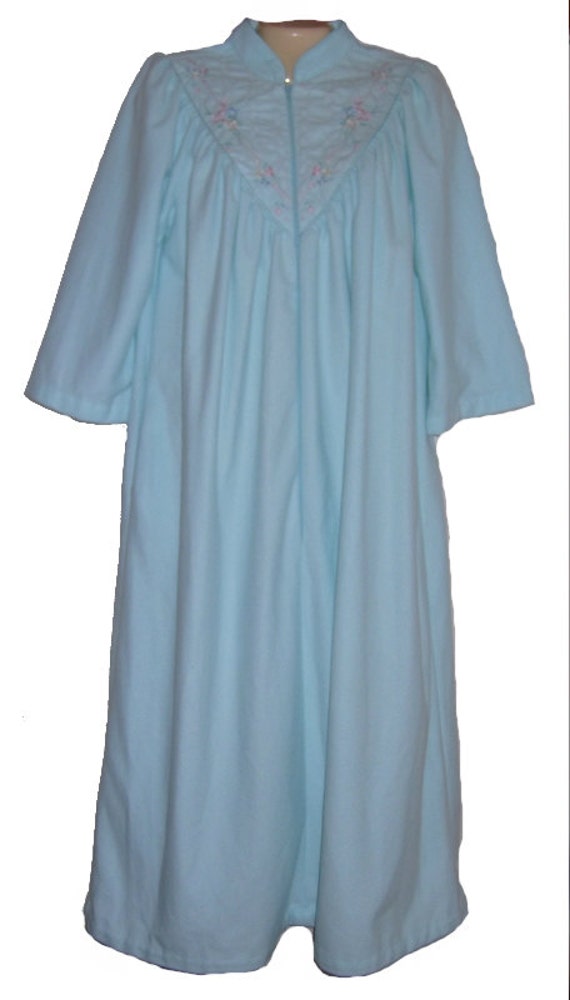 womens zip front flannel robe