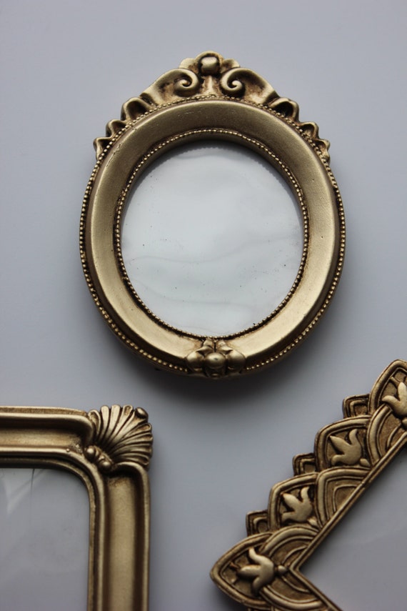 Set 10 Vintage Style Mini GOLD PICTURE FRAMES Assorted Table