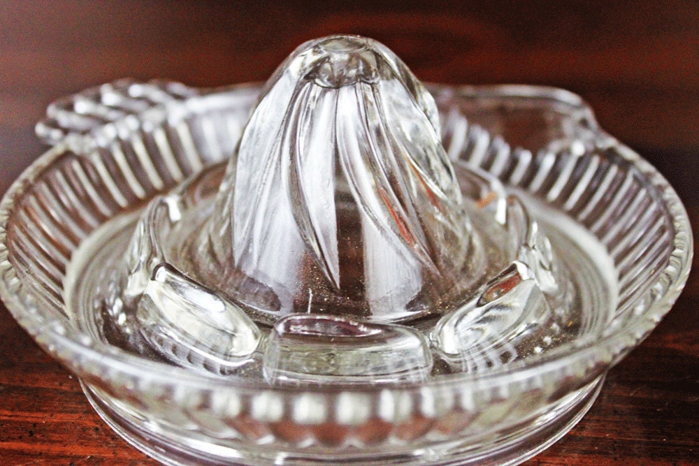 Vintage Glass Juicer SMALL Anchor Hocking Glass Juicer Haute Juice