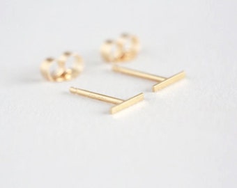 Tiny Solid 14 Karat Gold Line Earrings- 14 Karat solid Gold Line Studs- Gold Bar Earrings- Gold bar Studs- Staple Earrings