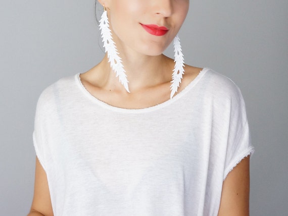 Sarche // Statement Earrings/ Lace Earrings/ White Earrings/ Dangle Earrings/ Long Earrings/ Leaf Earrings/ Fashion Earrings/Bridal Earrings