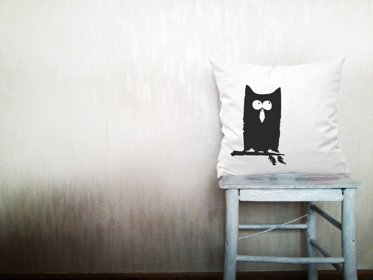 Bird throw pillows decorative throw pillows by HomeLivingIdeas