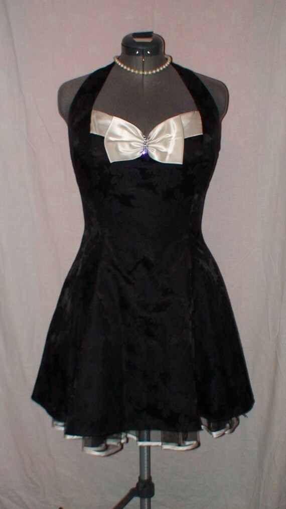 ... Print Halter Dress With Large White Bow, 1990's Cocktail Prom Dress