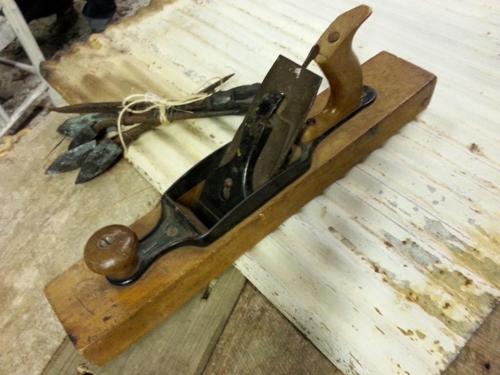 Antique Wooden Planer Tool from Ohio Tool by TheWindingGarden