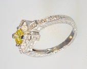 14K natural diamond engagement ring 1.10 carat set with yellow and white diamonds. m103132