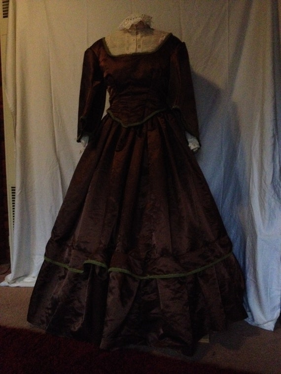 Items similar to upper-middle class Victorian day dress on Etsy