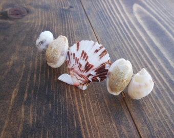Popular items for seashell accessories on Etsy