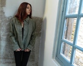 Very classy, ladies leather jacket. mint suede Jacket. Size medium. Very classy, ladies leather jacket. mint suede Jacket. Size medium.