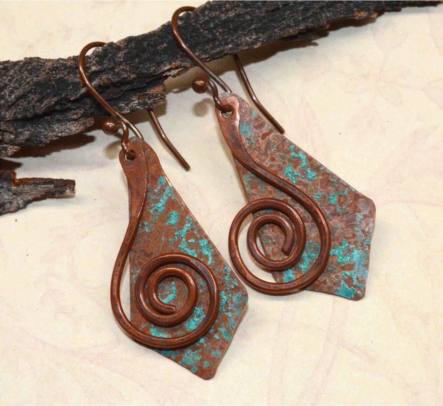 Rustic Copper Earrings E432