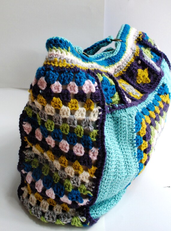 Crochet purse granny square weekend bag pattern