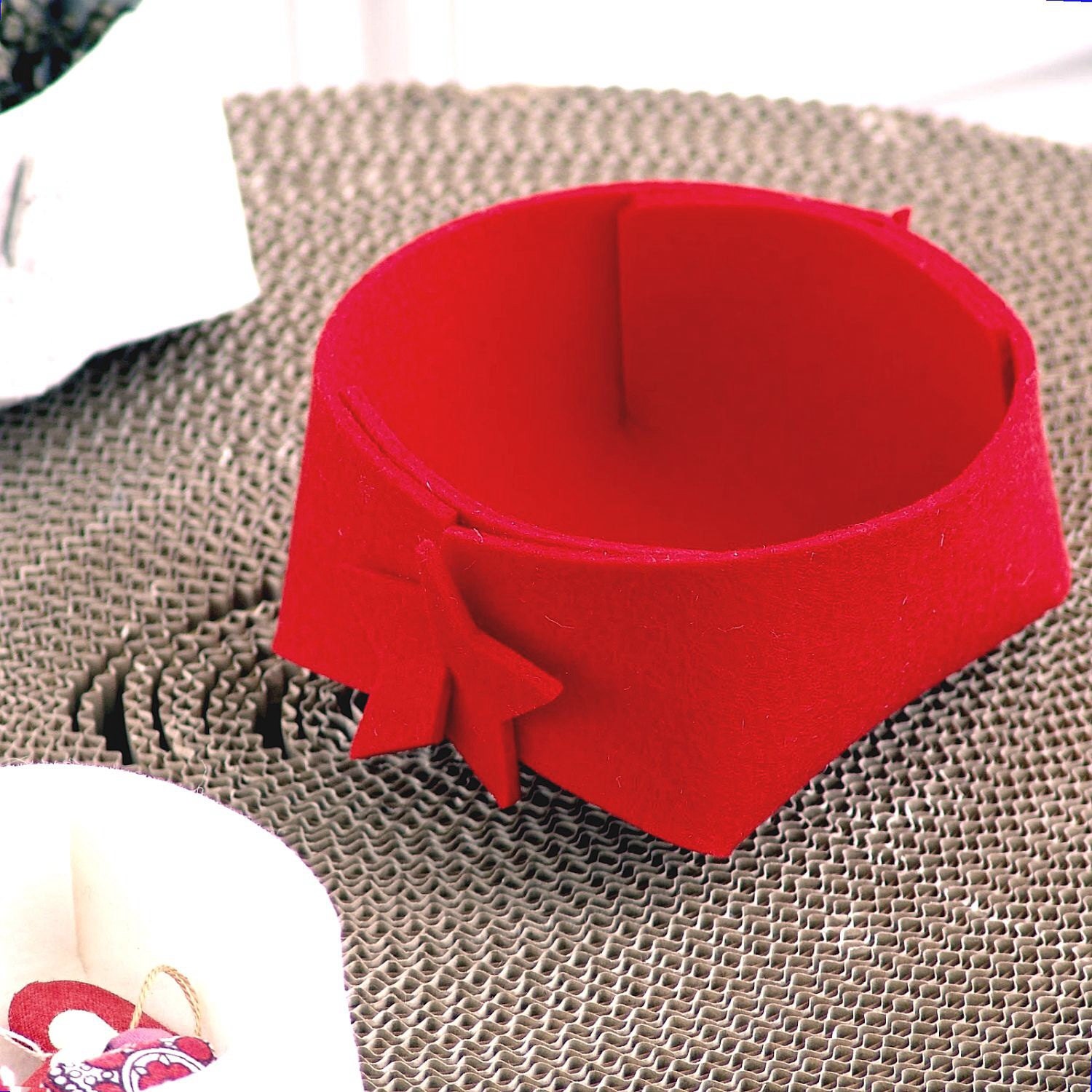 Felted wool bread basket - kitchen organizer 3 sizes - Handmade organizers wool felt