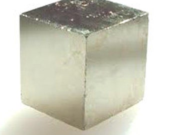 One Pyrite cube from Spain - 1 single pyrite crystal - Fools gold - high endspecimen - wire wrap supply natural ore geometric shape