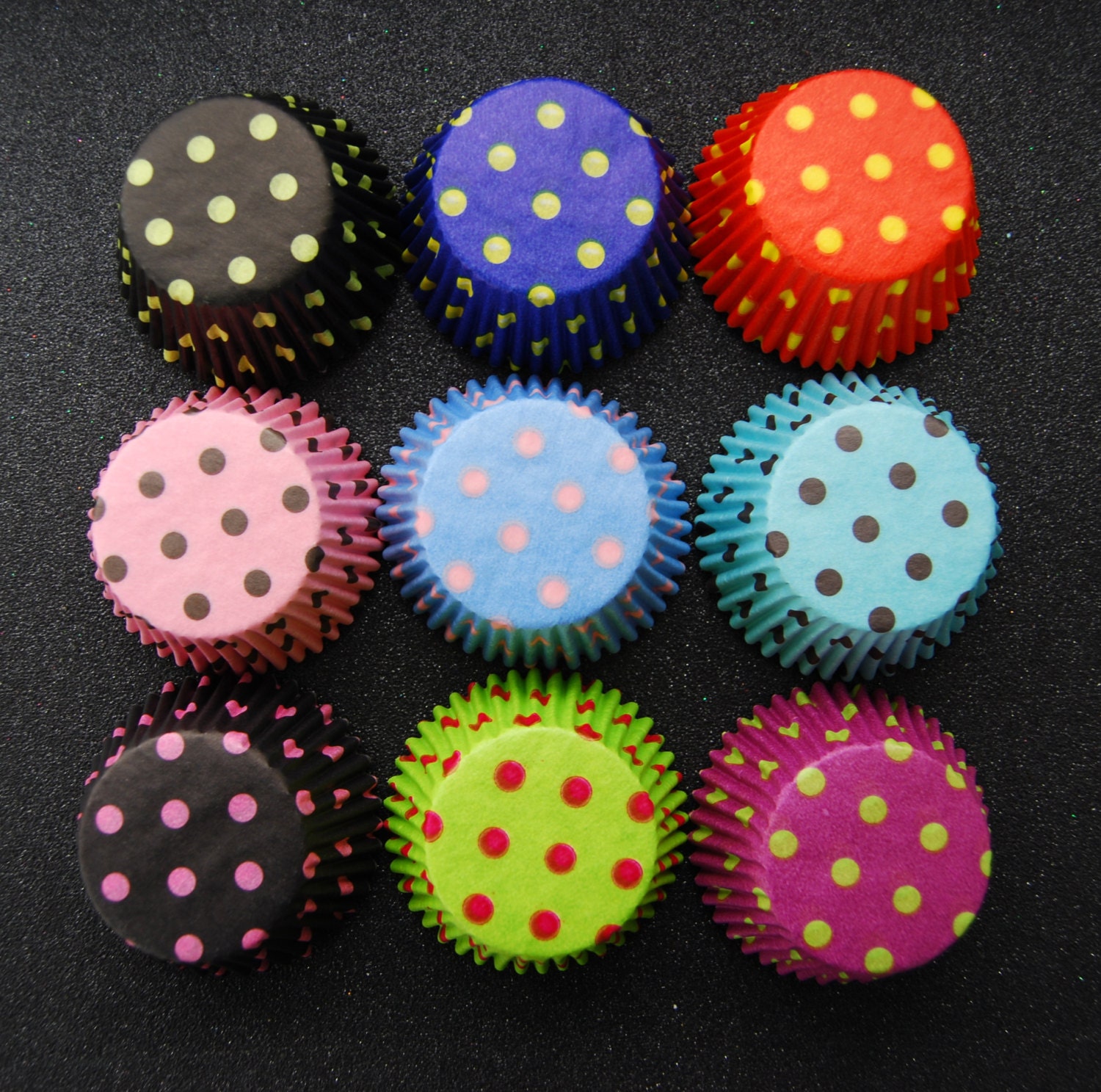 Assorted Big Polka Dot Cupcake Liners Collection by CupcakeSocial