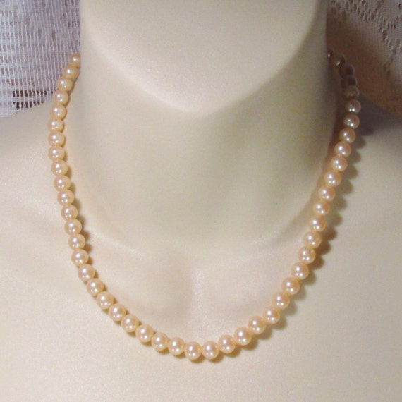 Vintage 1950's Made in Japan faux pearl choker by jewelry715