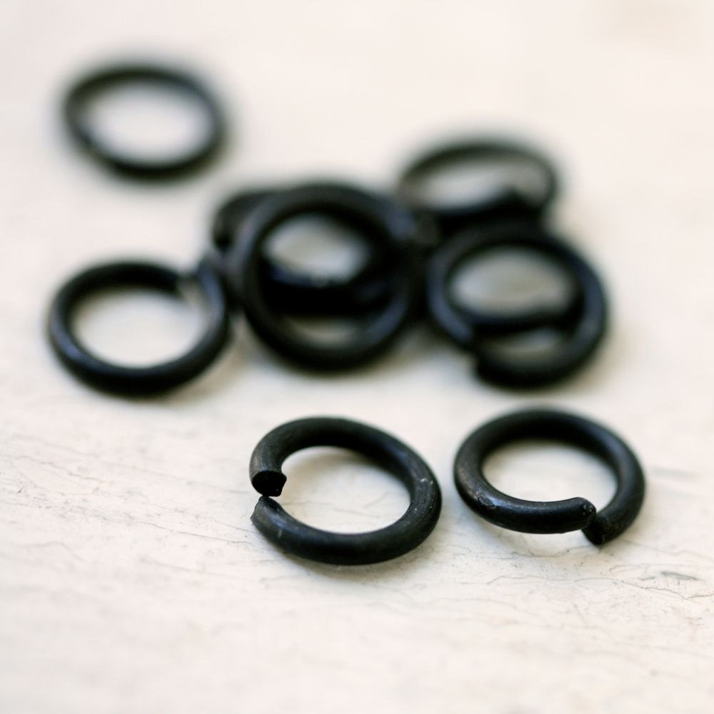 18g 3/16 ID Matte Black Stainless Steel Jump rings 5mm