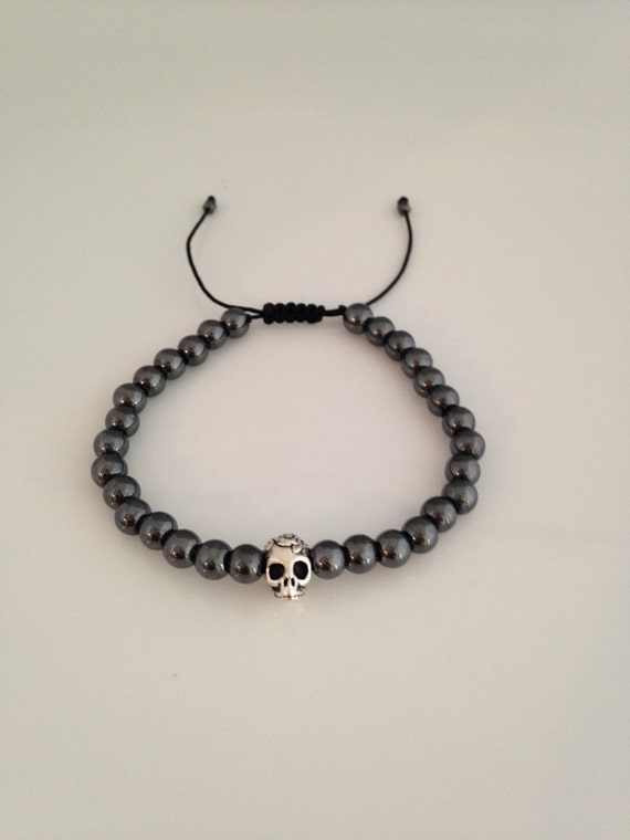 Men's Adjustable Hematite Skull Bracelet by TheArtsyNomad on Etsy