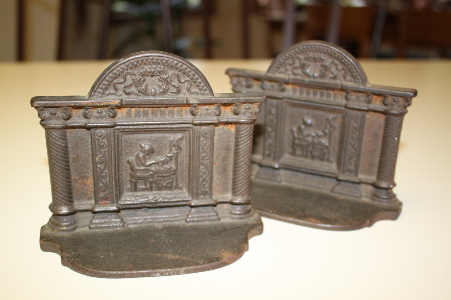 Antique Vintage Cast Iron Roman Styled Bookends