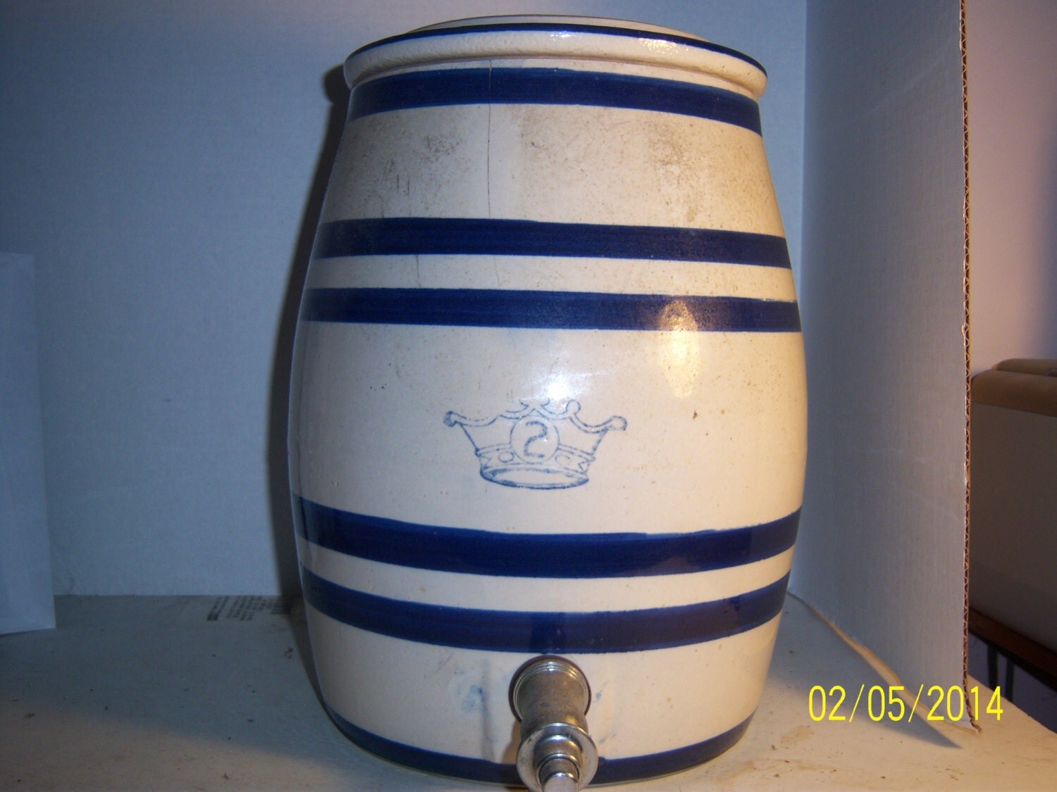 1900's 2 Crown Gallon Stoneware Crock Jug Water Cooler