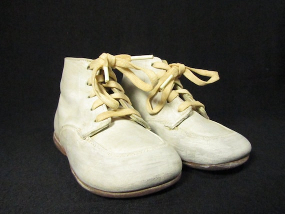 Vintage Stride Rite High Top Baby Toddler Shoes